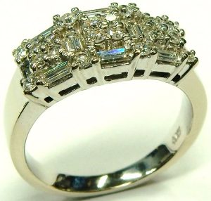 e10025-0-66ct-tw-diamond-dinner-ring-14-karat-white-gold-002