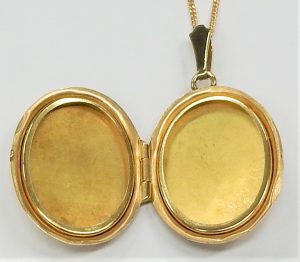 18 Polished Flat Crescent Necklace Real 14K Yellow Gold 2.4gr