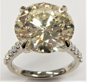 1/4 in. 7mm 10k Gold Heart Cut Out Diamond Engagement Ring w/ 0.022 Carat Brilliant Cut Diamonds wide size 9