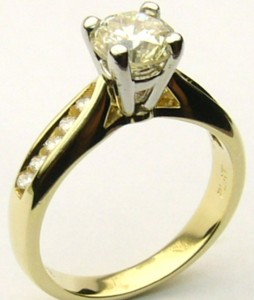 e7423.1 dia solitaire 1.01ct SI1-M 18kt platinum