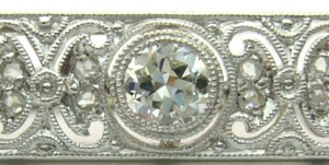 e8196.1 Art Deco brooch 18kt with diamonds