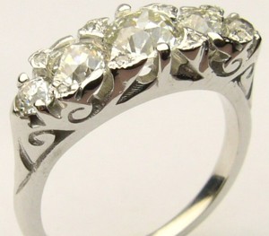 e8398.1 1.50ct tw antique replica ring