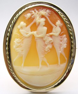 e8482 10 karat gold three graces cameo