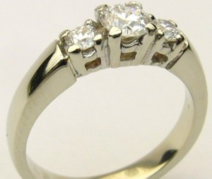 e8514 0.60ct. tw three stone diamond ring
