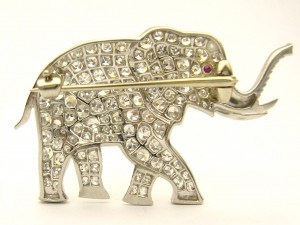 e8702.1 elephant brooch diamond platinum