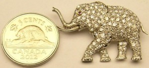 e8702.1 elephant brooch diamond platinum