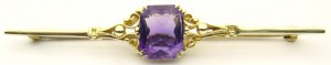 e8839 Ryrie antique amethyst brooch