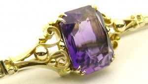 e8839.1 Ryrie antique brooch amethyst