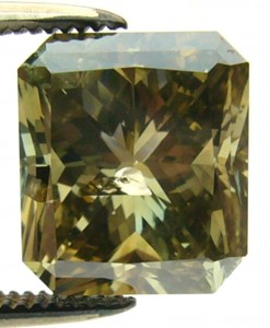 e8068.5 3.05ct. I2 treated green diamond