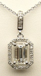 e9018 1.02ct. I1-H emerald cut diamond pendant