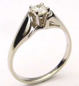 e9123.1 0.30ct. SI2-H Canadian diamond ring