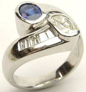 e9288.1 diamond and sapphire ring