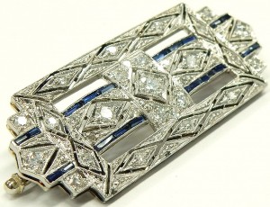 e9379.1 Art Deco diamond and sapphire platinum brooch