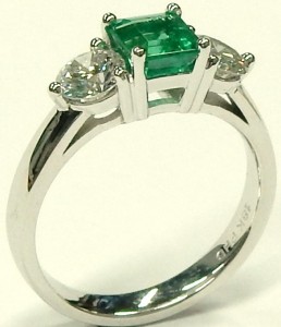 e9489 custom emerald and diamond 3 stone ring