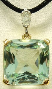 e9596 antique aquamarine and diamond pendant hand made 18 karat