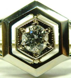 e9734 Art Deco diamond brooch