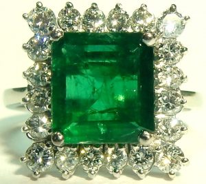 e9831 1.64ct. emerald 0.55ct. tw. diamond ring 18kt. white gold 003