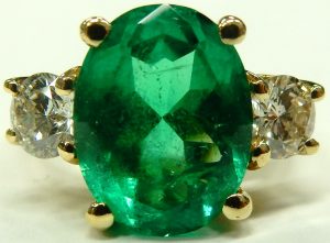 e9863 4.75ct. emerald and 0.85ct. tw diamond ring 001
