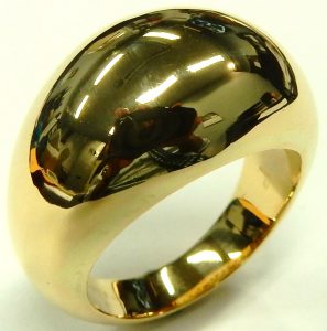 e9867 Links of London 18 karat yellow gold dome ring