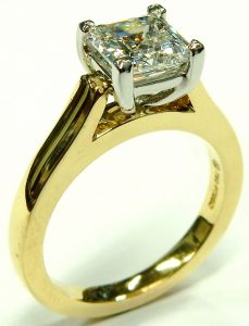 e10000-1-53ct-si2-f-asscher-cut-18kt-platinum-solitaire-002