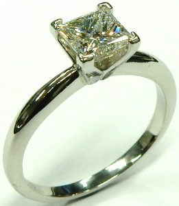 e10205-1-15ct-si1-h-princess-cut-solitaire-platinum-003