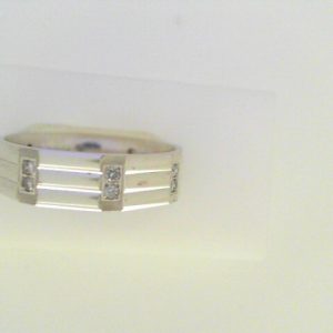 Diamond Ring- Men's 
10 Karat White Men's Diamond Ring 
Finger Size 10 
 Center Diamond Shape: Round