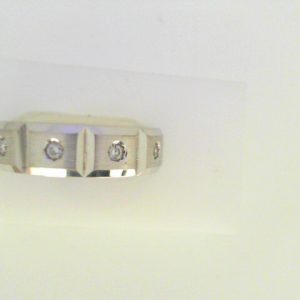 Diamond Ring- Men's 
10 Karat White Men's Diamond Ring 
Finger Size 10 Gram Weight 7.18 
 Center Diamond Shape: Round 0.3