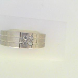 Diamond Ring- Men's 
10 Karat White Men's Diamond Ring 
Finger Size 10 Gram Weight 8.39 
 Center Diamond Shape: Round