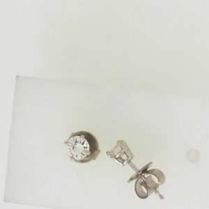 Estate Diamond Earrings 
14 Karat White Estate Diamond Earrings 
 
2 Center Diamonds 0.24ct Shape: Round; Clarity: VS; Colour: F/G 0.49