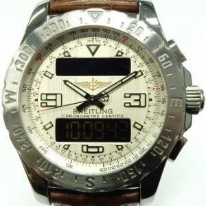 Gents Estate Watch - Breitling Complicated 
Vendor Style #: Brietling Airwolf A78363 
43,5 StainlessSteel Strap 
Dial:Cream
Box Included/Papers Not Included
Condition Excellent
1 Year Warranty