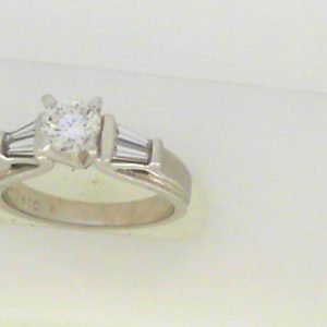 Diamond Engagement Ring
14 Karat White Engagement Ring 0.75twt
Finger Size 6
Center Diamond Shape: Various Shapes 0.75