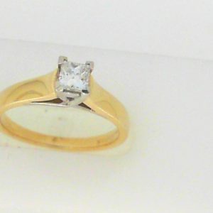 Diamond Engagement Ring 
14 Karat Yellow/White Engagement Ring 0.33twt
Finger Size 6.75 
1 Center Diamond 0.33ct Shape: Princess Clarity: SI1 Colour: I 0.33