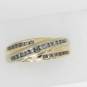 Estate Diamond Dinner Ring - Women's 
14 Karat Yellow/White Estate Dinner Ring 
Finger Size 8 Gram Weight 4.11 
28 Center Diamonds Shape: Round