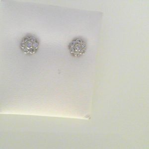 Diamond Earrings
10 Karat White Diamond Earrings
14 Center Diamonds Shape: Round 0.5