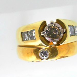 Estate Loose Diamond
1 Diamond 0.53tw Shape: Round Clarity: SI1 Colour: S