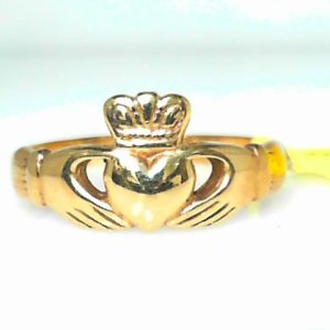 Yellow 9 Karat Polished Band Estate Ring
Size: 8.5
Gram Weight 3.28 gr