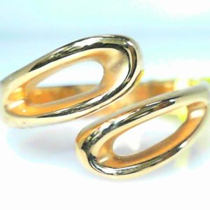 Yellow 14 Karat Polished Band Estate Ring
Size: 11
Gram Weight 7.28 gr