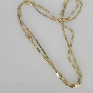 Yellow 18 Karat Polished Box Estate Chain
Length 20 in
Gram Weight 6 gr