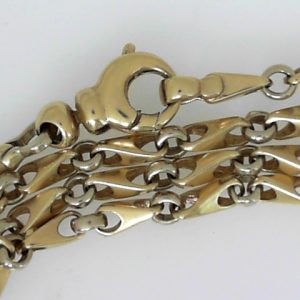 Yellow 18 Karat Polished Fancy Link Estate Chain Width 4 mm
Length 23 in
Gram Weight 32.23 gr