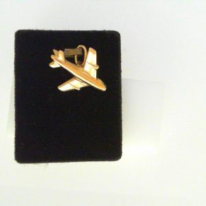 Estate Pendant/Charm
18 Karat Yellow Pendant/Charm
Gram Weight 2.1