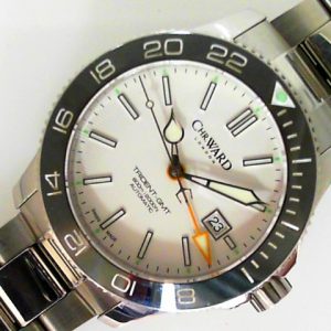 Ladies Estate Watch Christopher Ward Divers
Vendor Style #: C60 GMT Trident 0880 GTM Diver 600m 0880
43.5mm StainlessSteel Bracelet
Dial:White hash
Box Included/Papers Included
Condition Very Good
1 Year Warranty