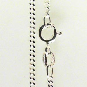 White Silver Diamond Cut Curb Chain
Length 18 in
Gram Weight 3.86 gr