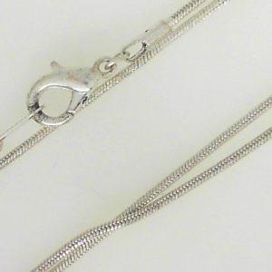 Estate Pendant/Charm
Pendant/Charm
Gram Weight 5.06 Chain Style: Snake Silver White Length: 20in