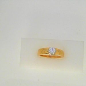 Diamond Engagement Ring 
14 Karat Yellow/White Engagement Ring 0.51twt
Finger Size 6.5 Gram Weight 6.9gram weight Width: 4 
1 Center Diamond 0.51ct Shape: Round Clarity: I1 Colour: G 0.51