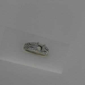 Estate Diamond Semi-Mount
18 Karat White Estate Semi-Mount Ring
Finger Size 5 Gram Weight 4.79
Center Diamond Shape: Round; Clarity: VS; Colour: F/G