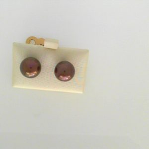 Earrings with Pearls 
14 Karat Yellow Pearls Earrings 
 
2 Center Pearls Shape: Round