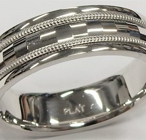 White Platinum Diamond Cut Band Estate Ring 
Size: 9.5 
Gram Weight 13.1 gr