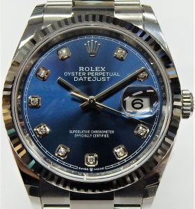 Gents Estate Watch - Rolex DateJust 
Vendor Style #: 126234 E86Y5639 Oyster
 StainlessSteel
Dial:Blue/Dia
Box Included/Papers Included
Condition 
1 Year Warranty