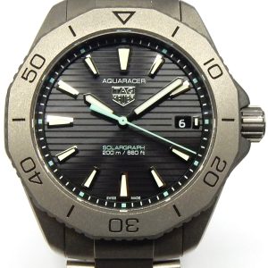 Estate Tag Heuer Divers
Vendor Style #: WBP1180 SolarGraph SN: WXT5108
40mmmm Titanium
Dial: Black hash
Box Included/Papers Included
Condition Excellent
1 Year Warranty