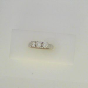 Diamond Engagement Ring 
14 Karat White Engagement Ring 0.73twt
Finger Size 5.75 Gram Weight 3.9gram weight Width: 2.5 
3 Center Diamonds Shape: Round Clarity: SI1 Colour: I 0.73